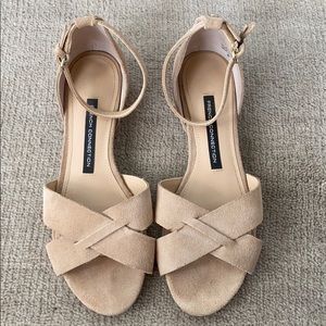 Tan Flats